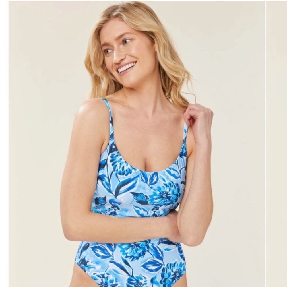 Andie Swim The Baia Blue Floral One Piece Size Small NWT